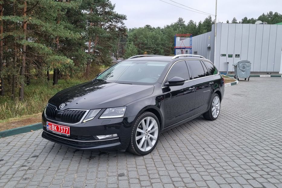 Продам Skoda Octavia A7 2.0 DSG  2019 года в Львове