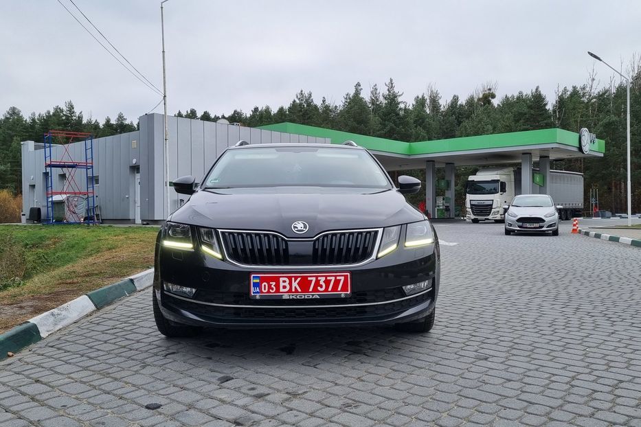 Продам Skoda Octavia A7 2.0 DSG  2019 года в Львове