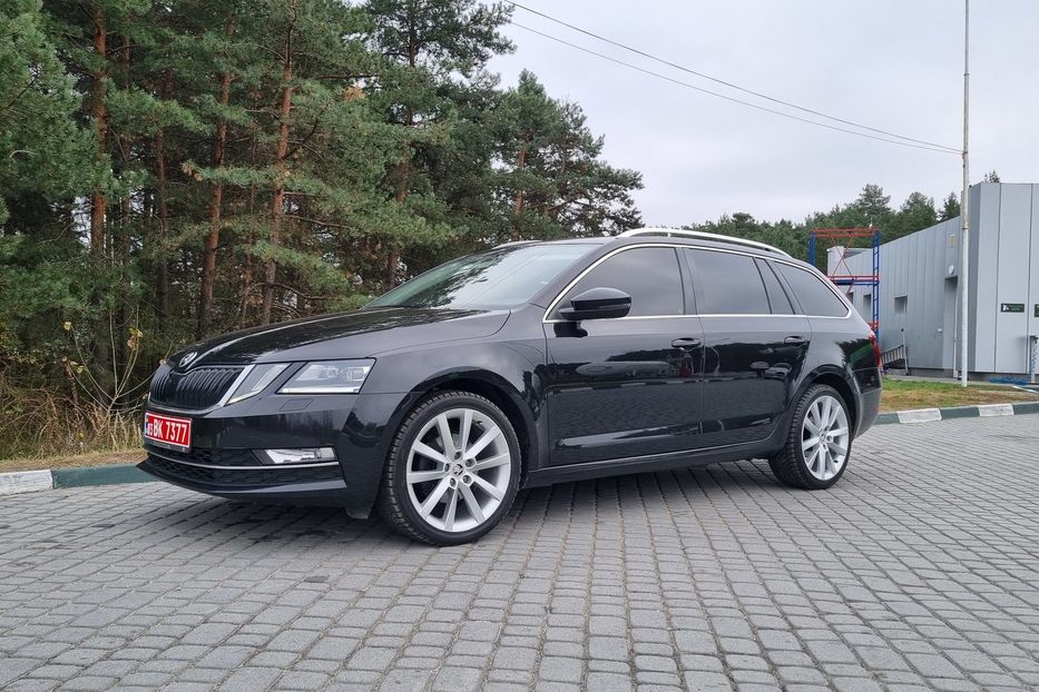 Продам Skoda Octavia A7 2.0 DSG  2019 года в Львове