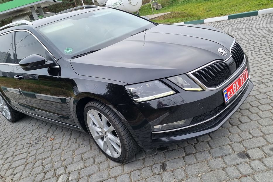 Продам Skoda Octavia A7 2.0 DSG  2019 года в Львове