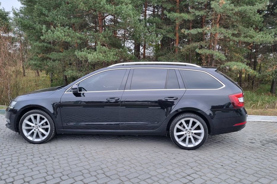 Продам Skoda Octavia A7 2.0 DSG  2019 года в Львове