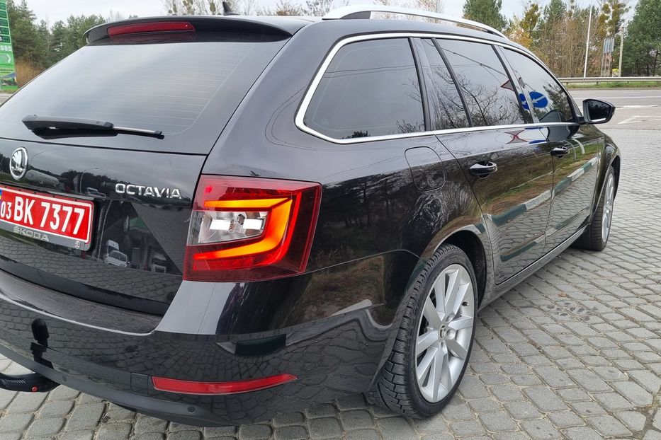 Продам Skoda Octavia A7 2.0 DSG  2019 года в Львове