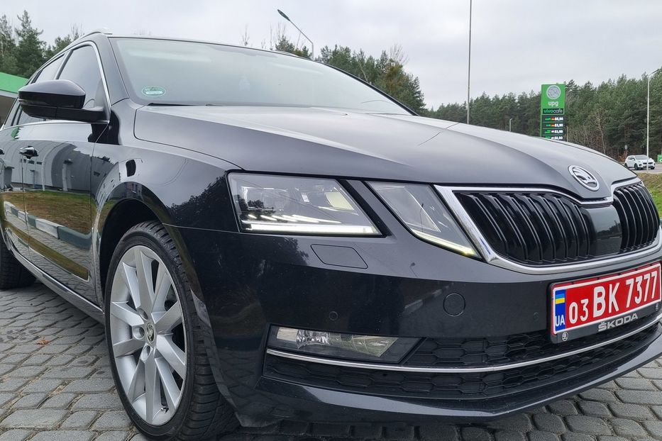 Продам Skoda Octavia A7 2.0 DSG  2019 года в Львове