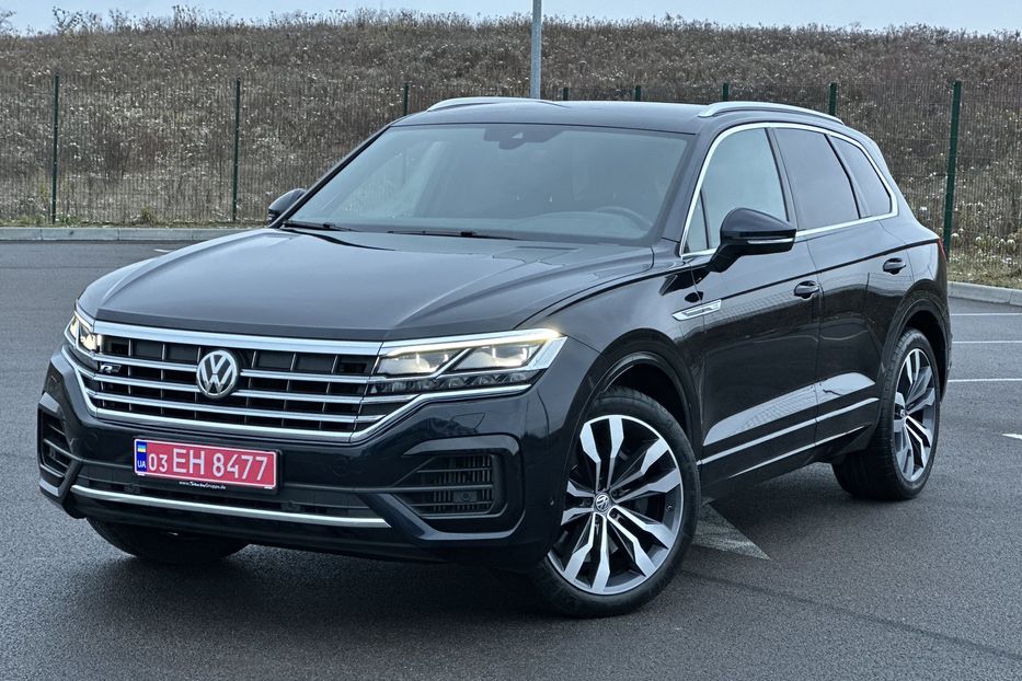 Продам Volkswagen Touareg 4.0 TDI V8 R-line  2020 года в Ровно