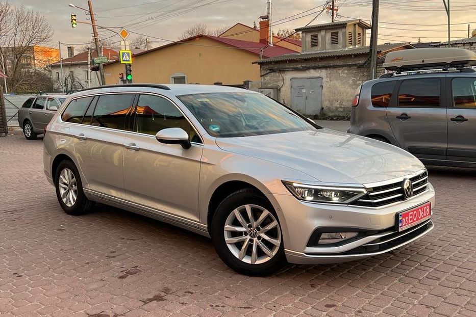 Продам Volkswagen Passat B8 2021 года в Львове