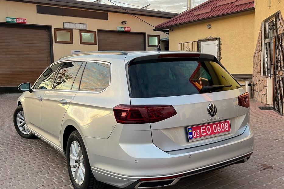 Продам Volkswagen Passat B8 2021 года в Львове