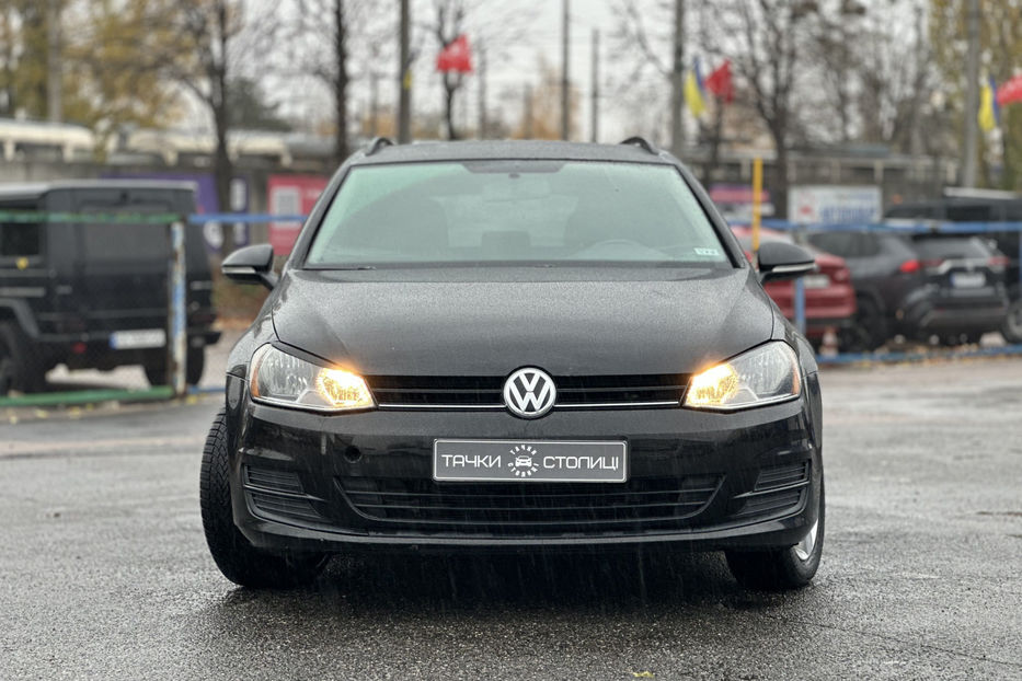 Продам Volkswagen Golf VII 2015 года в Киеве