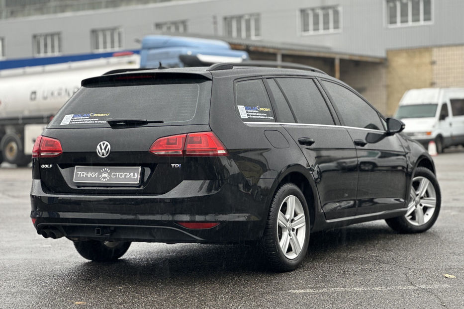 Продам Volkswagen Golf VII 2015 года в Киеве