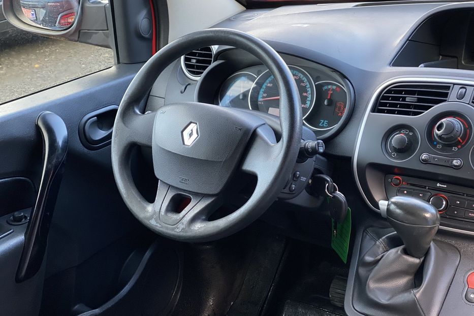 Продам Renault Kangoo пасс. 2019 года в Луцке