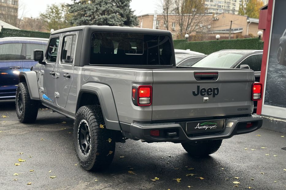 Продам Jeep Wrangler GLADIATOR 2019 года в Киеве