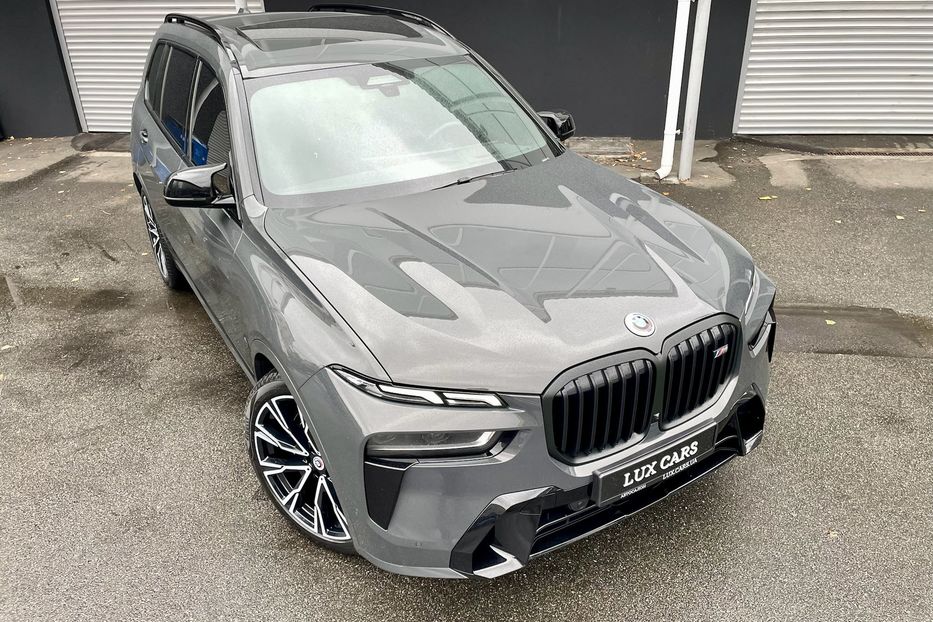 Продам BMW X7 M60i 2023 года в Киеве