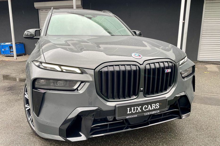 Продам BMW X7 M60i 2023 года в Киеве