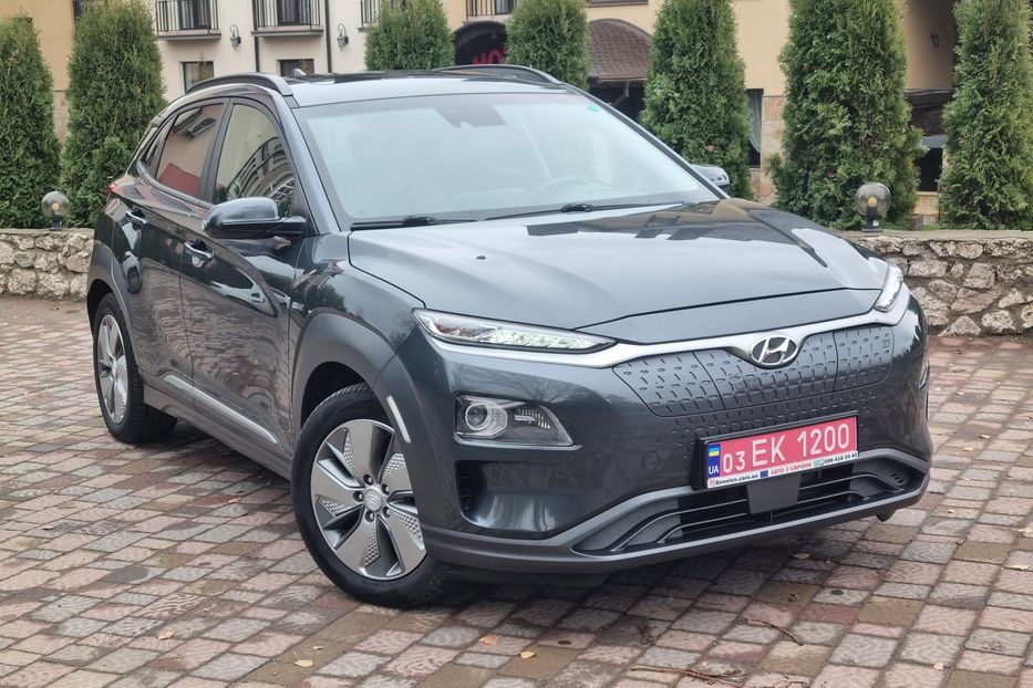 Продам Hyundai Kona 64kw Premium SOH100% 2019 года в Тернополе