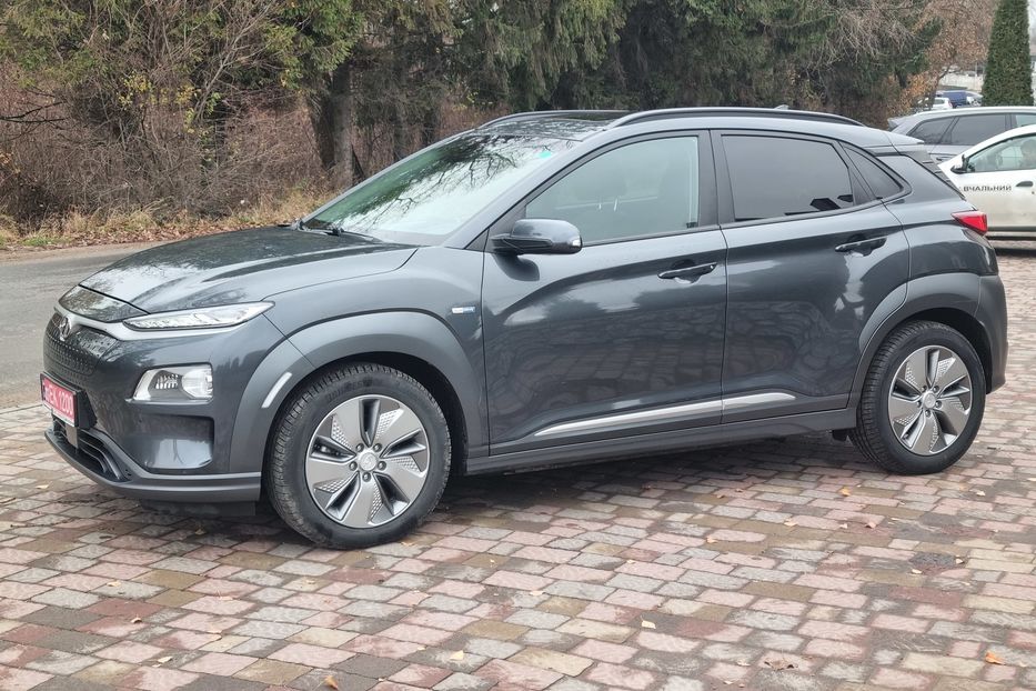 Продам Hyundai Kona 64kw Premium SOH100% 2019 года в Тернополе