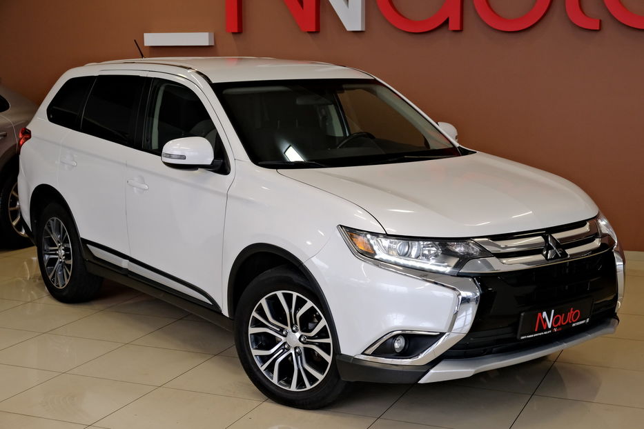 Продам Mitsubishi Outlander 2017 года в Одессе