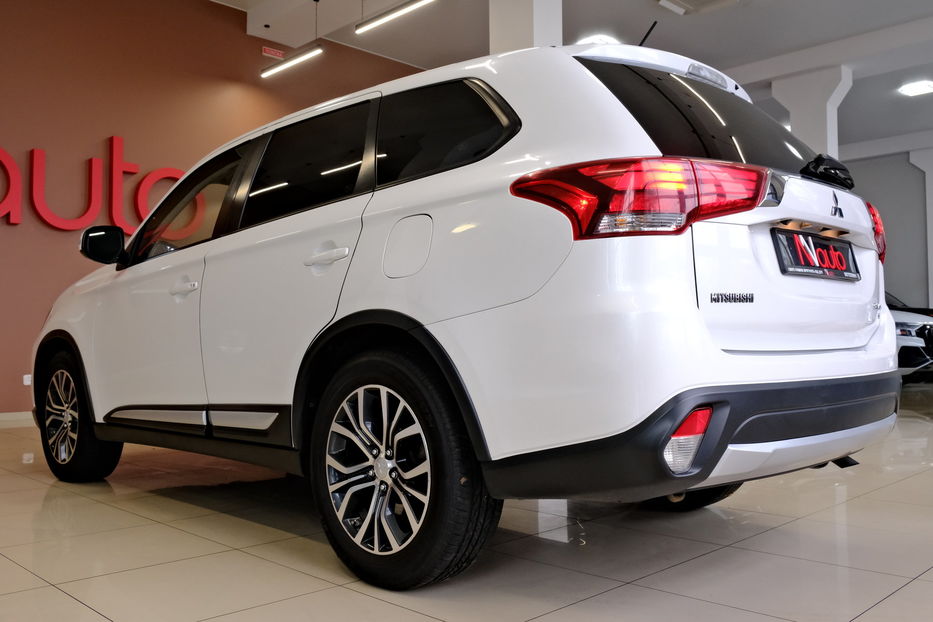 Продам Mitsubishi Outlander 2017 года в Одессе