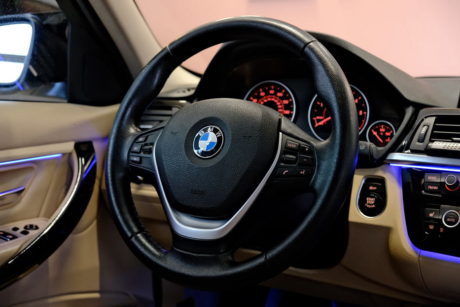 Продам BMW 328 2014 года в Одессе