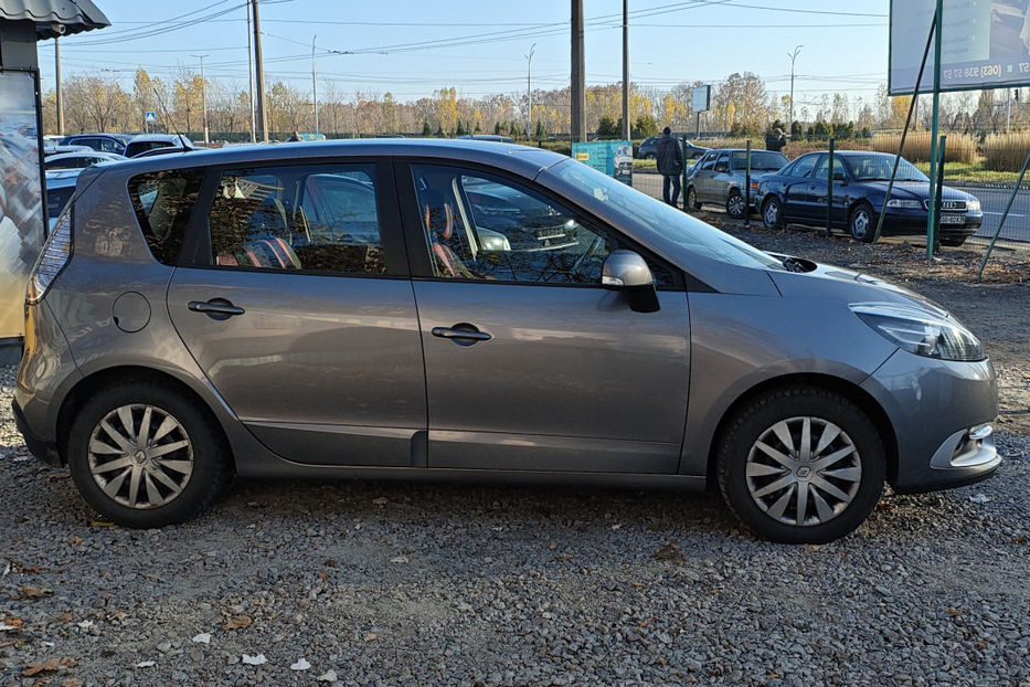 Продам Renault Scenic 2014 года в Киеве