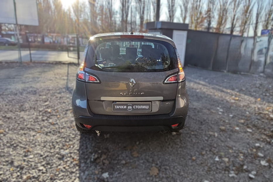 Продам Renault Scenic 2014 года в Киеве