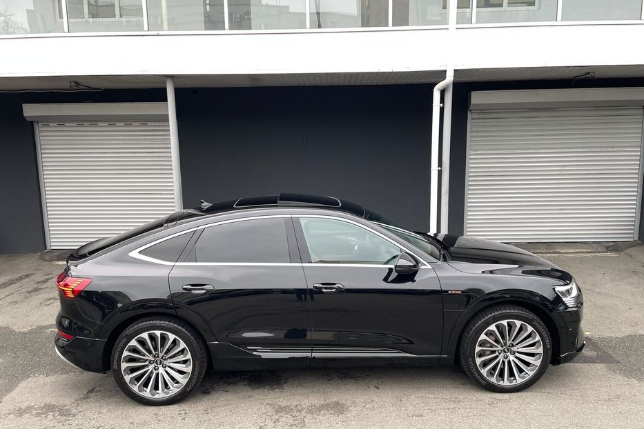 Продам Audi E-Tron Sportback 55 2021 года в Киеве