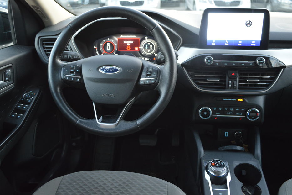 Продам Ford Escape Hybrid 2020 года в Одессе