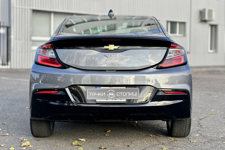 Продам Chevrolet Volt 2018 года в Киеве