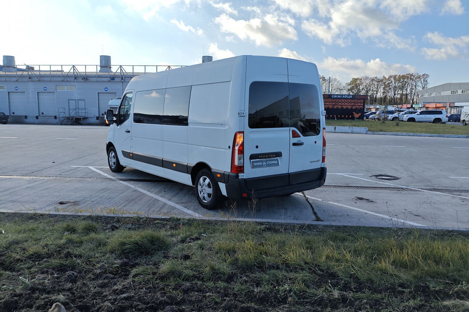 Продам Renault Master пасс. 2016 года в Киеве