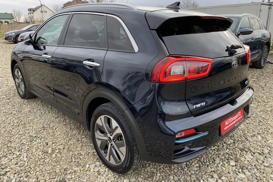 Продам Kia Niro 64kWhМакс.комплектаціяPrestige 2019 года в Львове