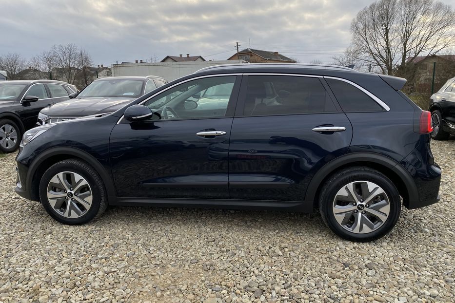 Продам Kia Niro 64kWhМакс.комплектаціяPrestige 2019 года в Львове