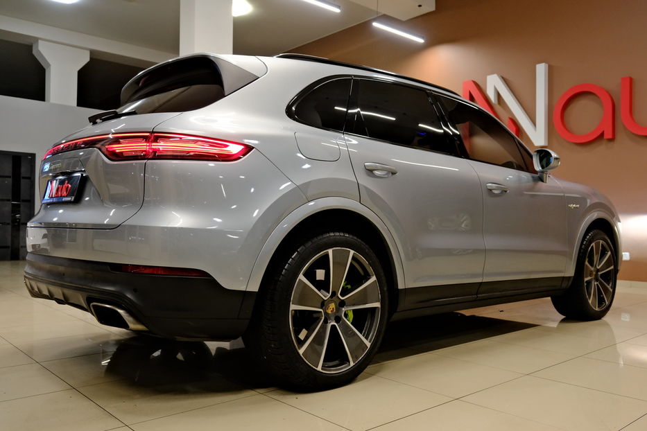 Продам Porsche Cayenne 2021 года в Одессе