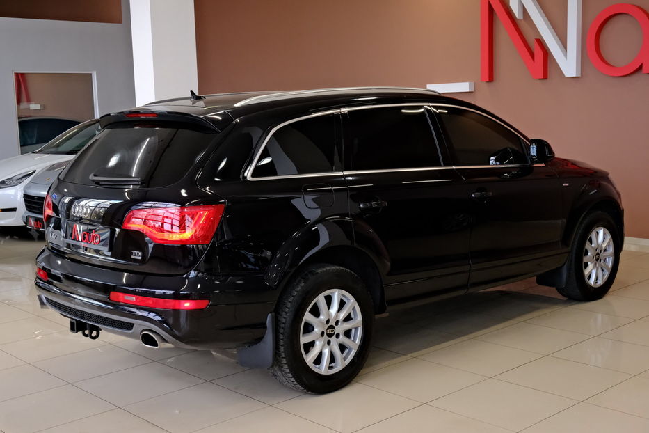 Продам Audi Q7 2013 года в Одессе