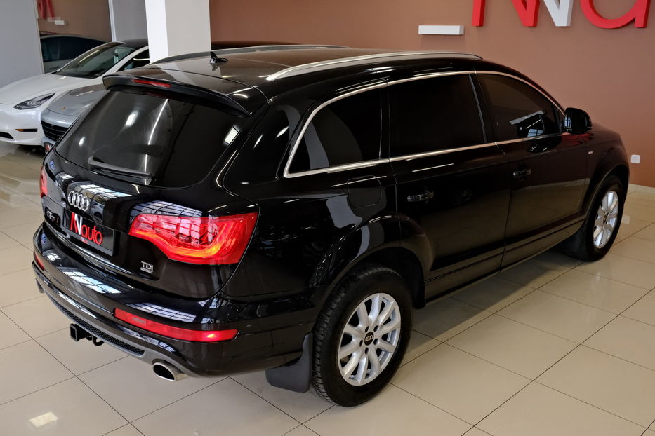 Продам Audi Q7 2013 года в Одессе