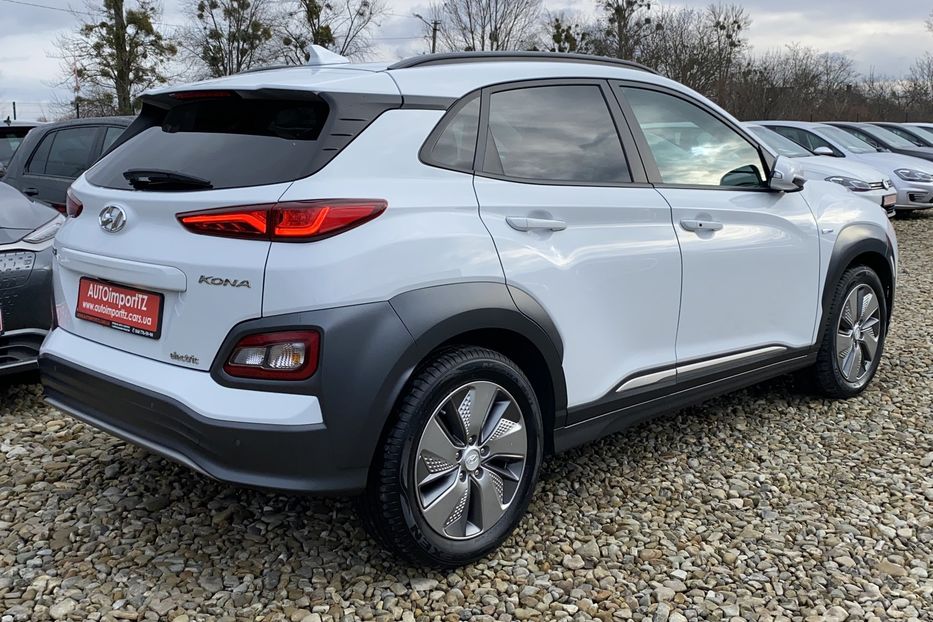 Продам Hyundai Kona 64kWhМакс.комплектація PREMIUM 2019 года в Львове