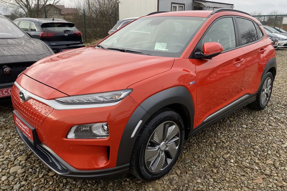 Продам Hyundai Kona 64kWhМакс.комплектація PREMIUM 2019 года в Львове