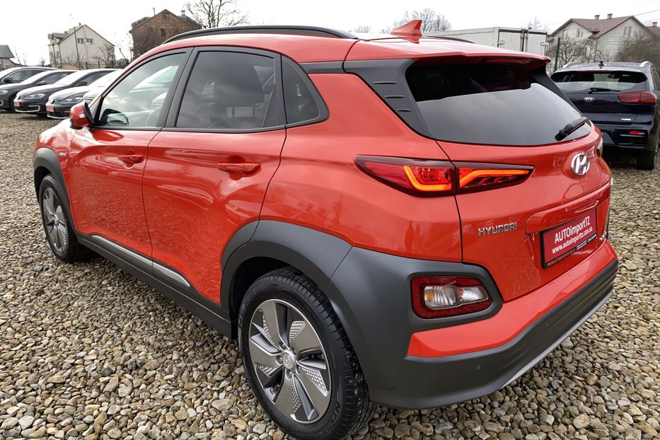 Продам Hyundai Kona 64kWhМакс.комплектація PREMIUM 2019 года в Львове