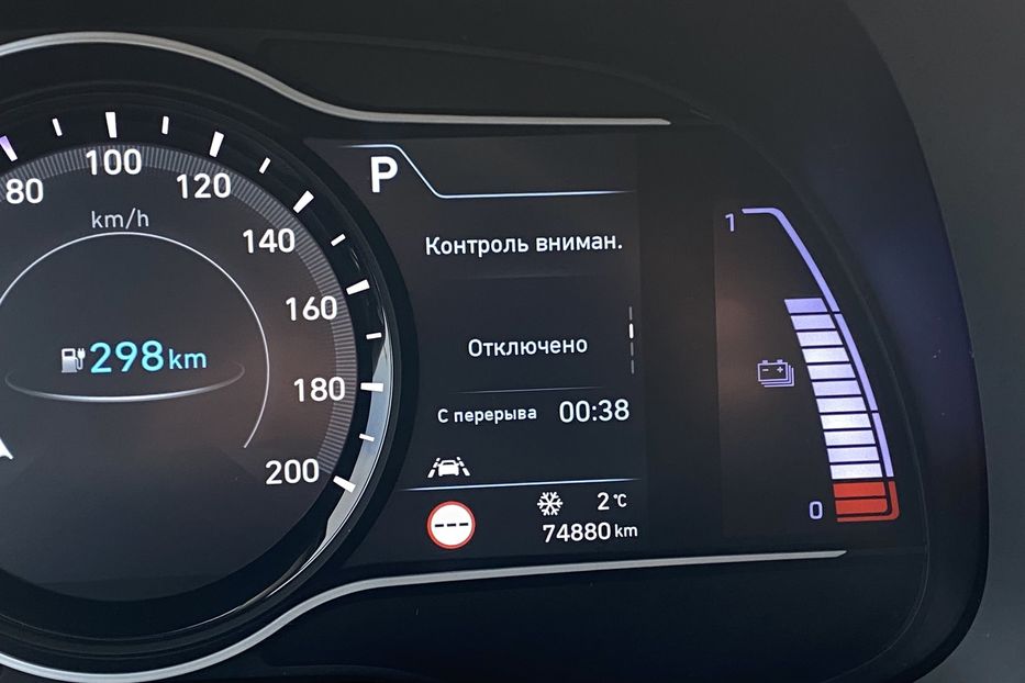 Продам Hyundai Kona 64kWhМакс.комплектація PREMIUM 2019 года в Львове