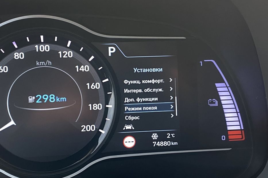 Продам Hyundai Kona 64kWhМакс.комплектація PREMIUM 2019 года в Львове