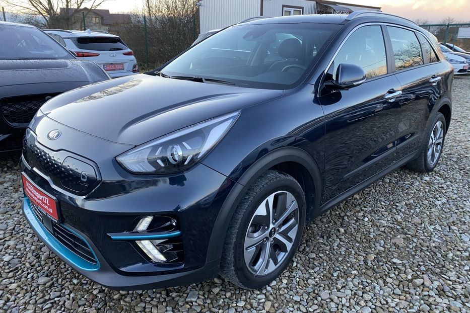 Продам Kia Niro 64kWh Комплектація Prestige 2020 года в Львове