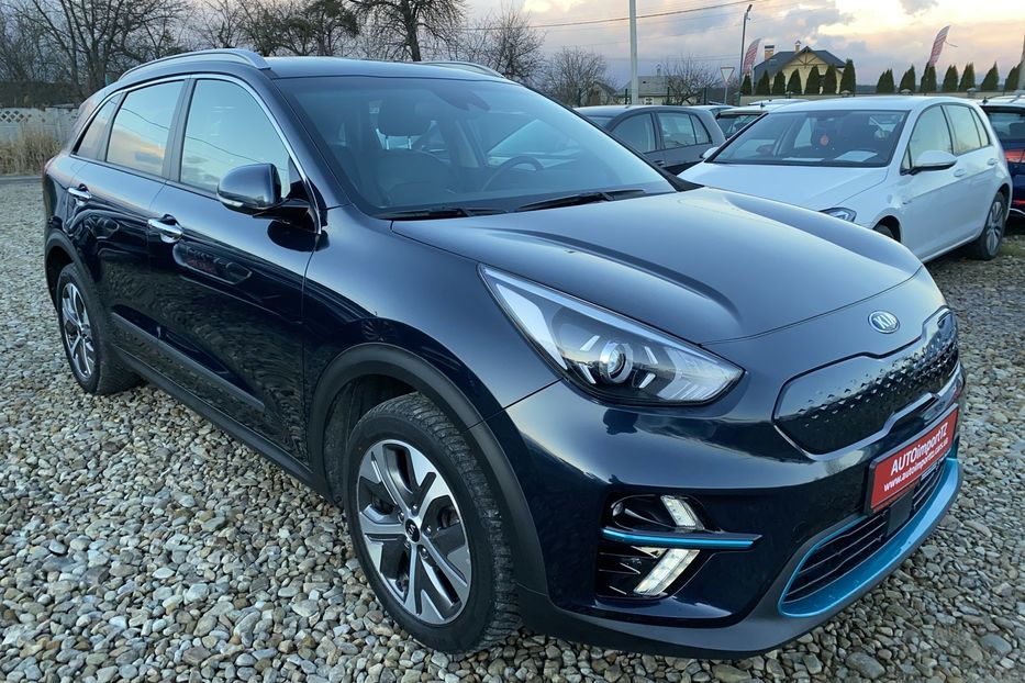 Продам Kia Niro 64kWh Комплектація Prestige 2020 года в Львове