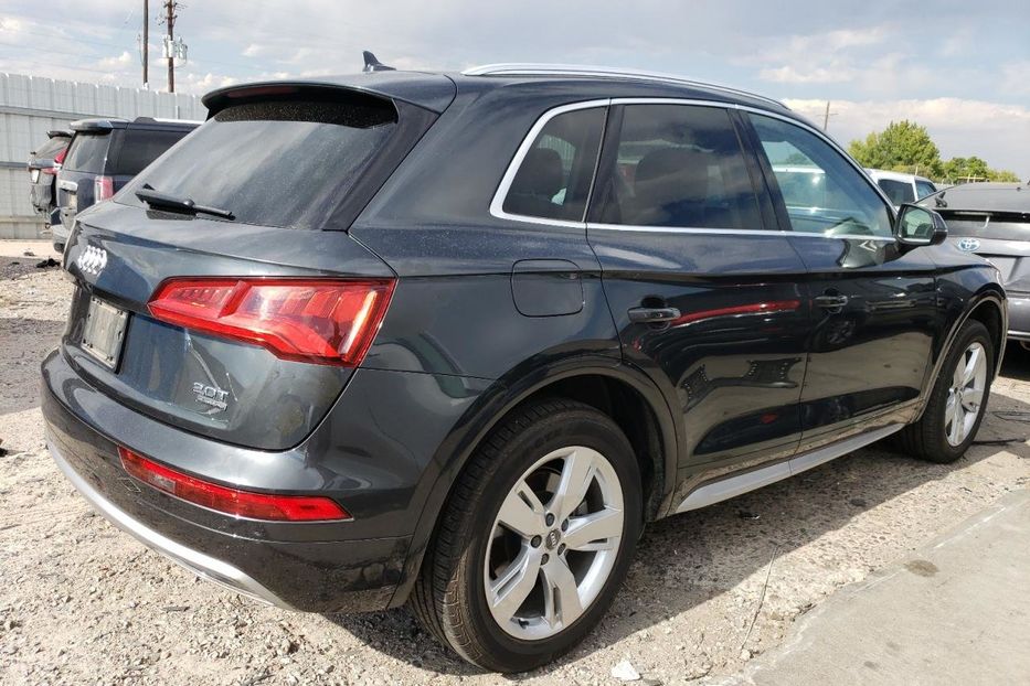 Продам Audi Q5 PREMIUM PLUS 2017 года в Черновцах