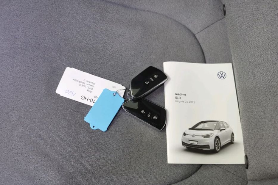 Продам Volkswagen ID.3 1st PLUS 2020 года в Львове