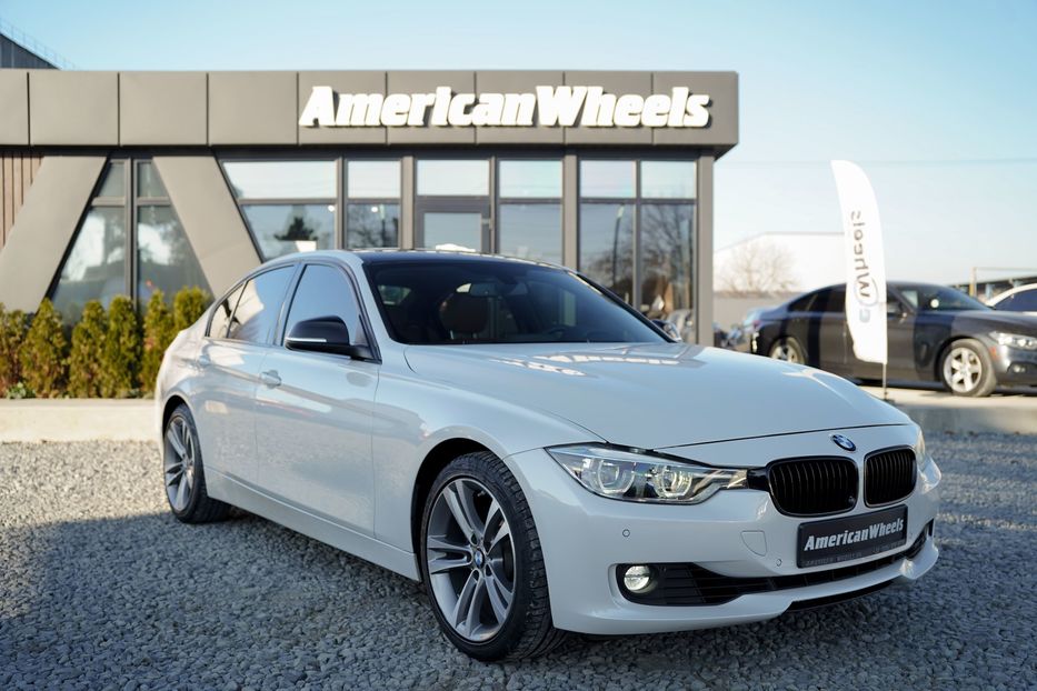 Продам BMW 330 I F30 2017 года в Черновцах