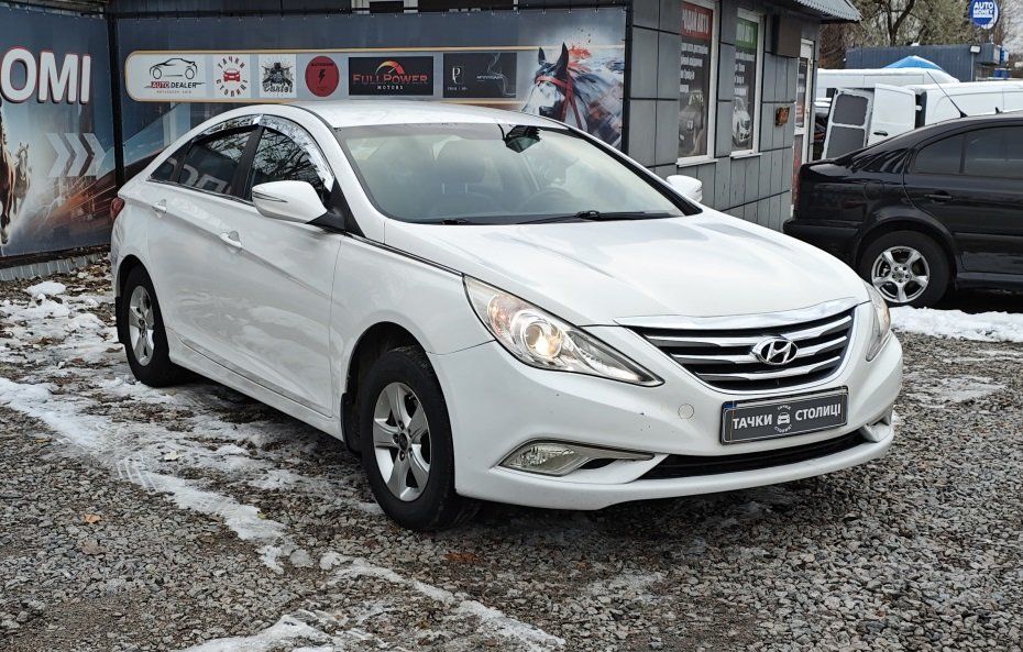 Продам Hyundai Sonata YF LPi 2015 года в Киеве