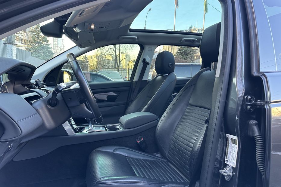 Продам Land Rover Discovery Sport P250 AWD 2019 года в Киеве