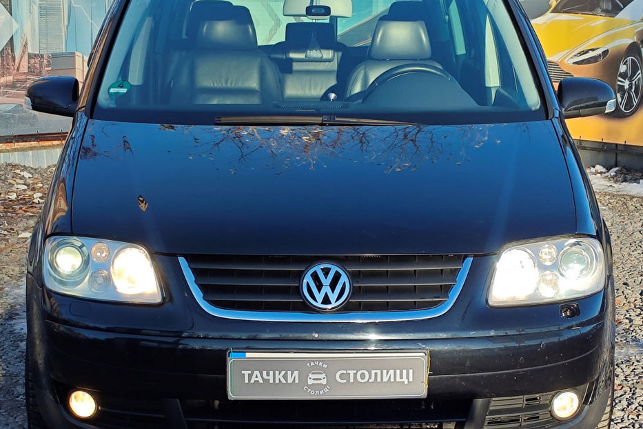 Продам Volkswagen Touran 2006 года в Киеве