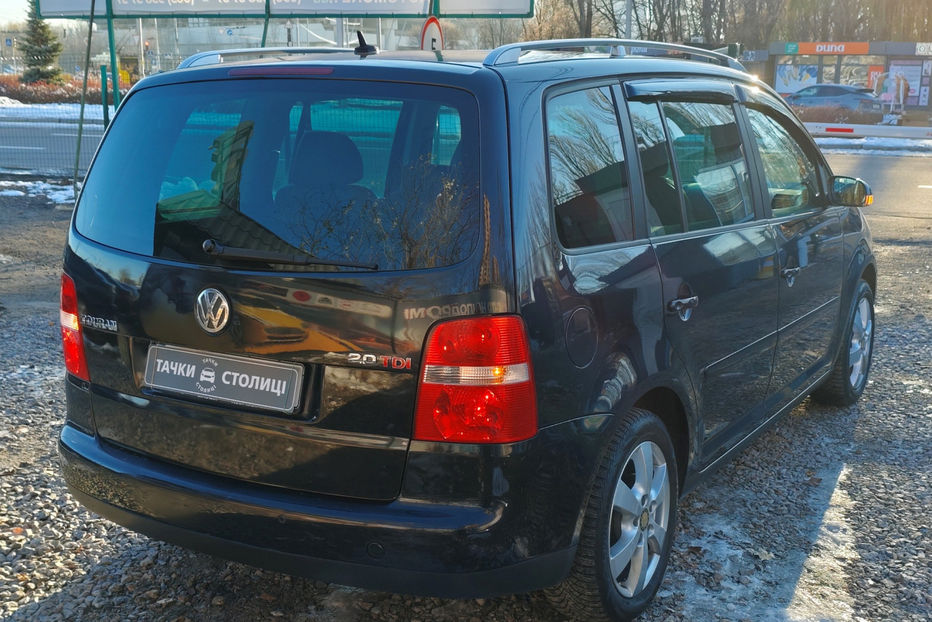 Продам Volkswagen Touran 2006 года в Киеве