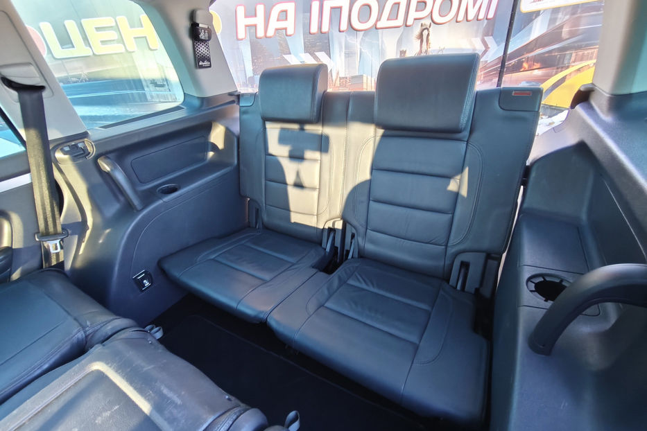 Продам Volkswagen Touran 2006 года в Киеве