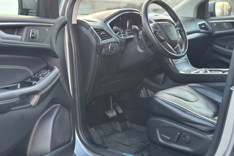 Продам Ford Edge 2020 года в Киеве