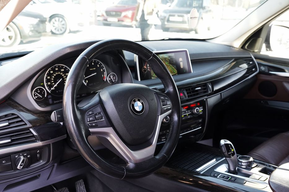 Продам BMW X5 Sdrive35I 2014 года в Черновцах