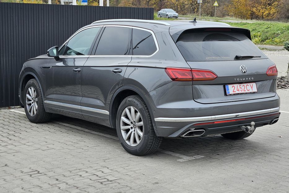 Продам Volkswagen Touareg 4Х4 3.0 210kW 8-Р НЕ МАЛЬОВАН 2021 года в Львове